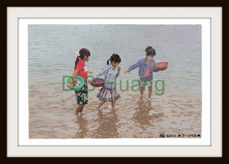 LITTLE GIRLS IN DONLISA LAKE     P-76(2011) 1