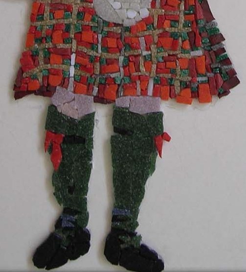 THE BAGPIPER       2004(M-69) 4